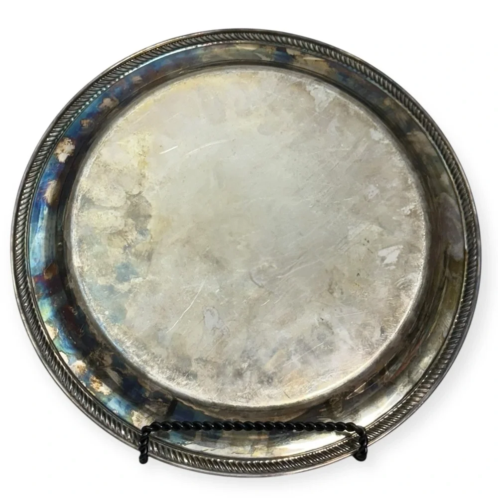 Silver Beautiful Patina Decorative Edge 12.5” Platter‎